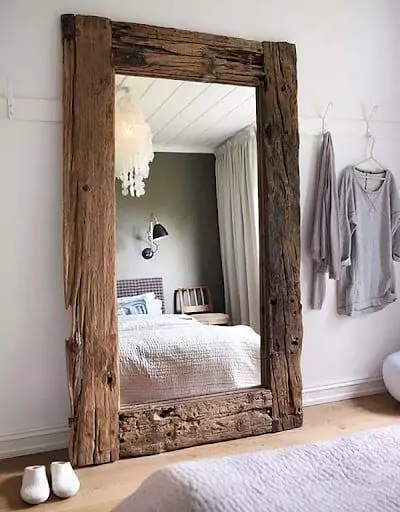 Wodden Frame Mirror | Source: RoomYouLove