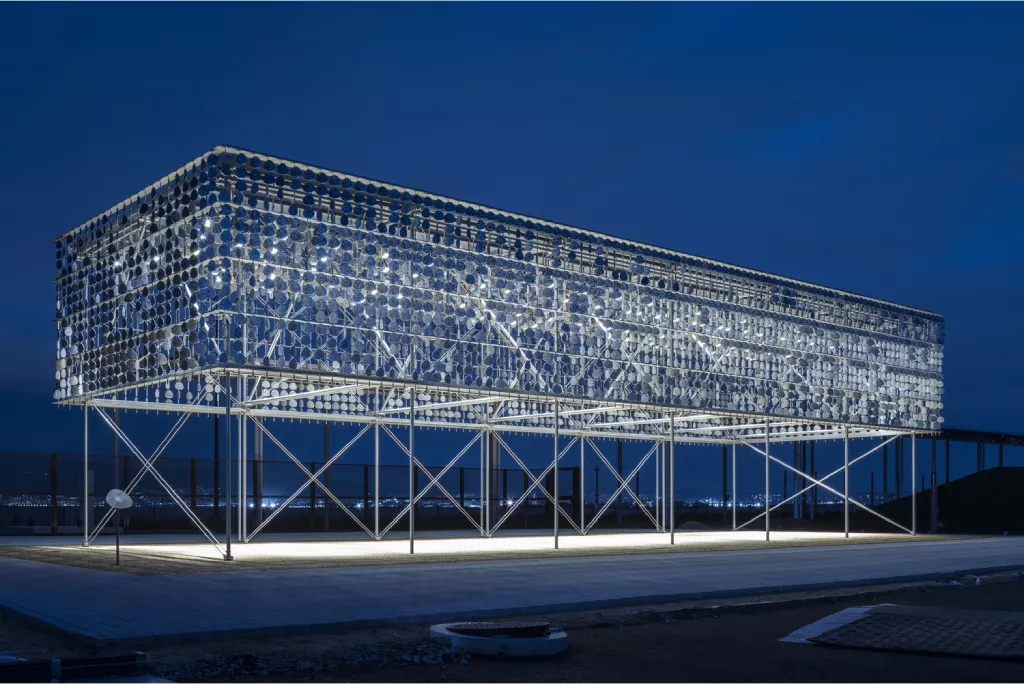 Umi-Kuru Retail Facility | Archdaily