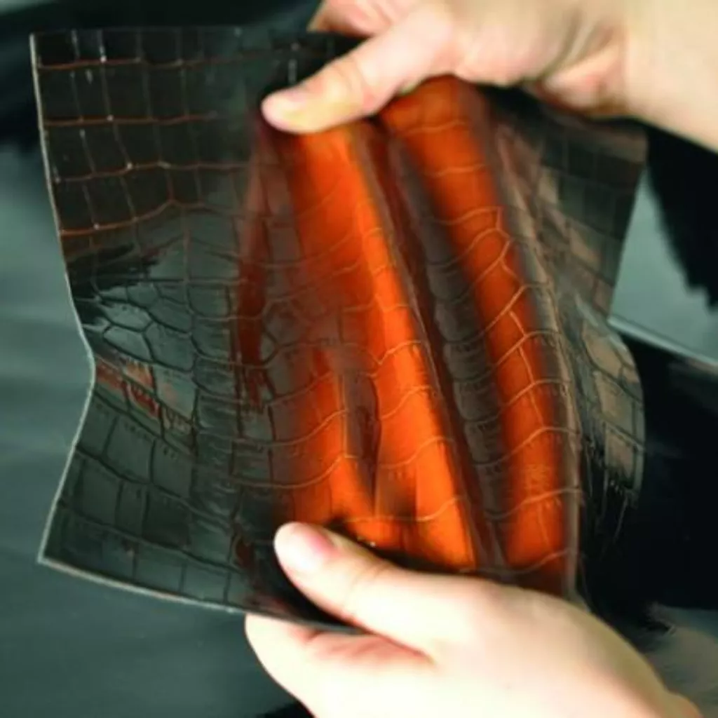 Stretchable Color Changing Fabric | Paper Blog