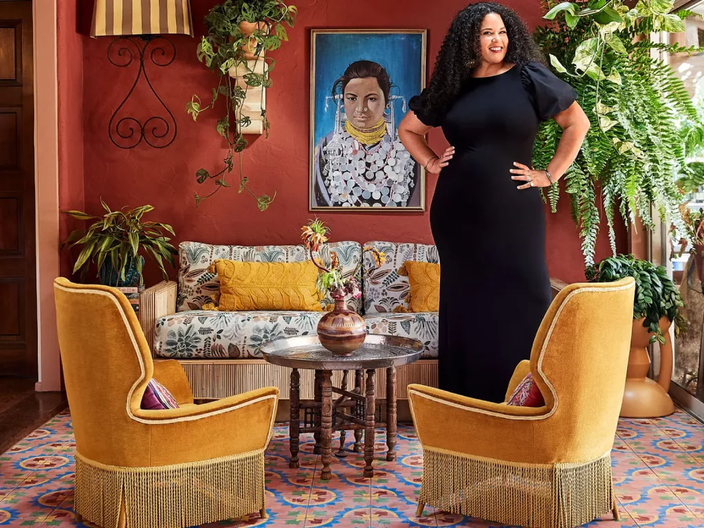 Terracotta walls for cozy living room interior | AD