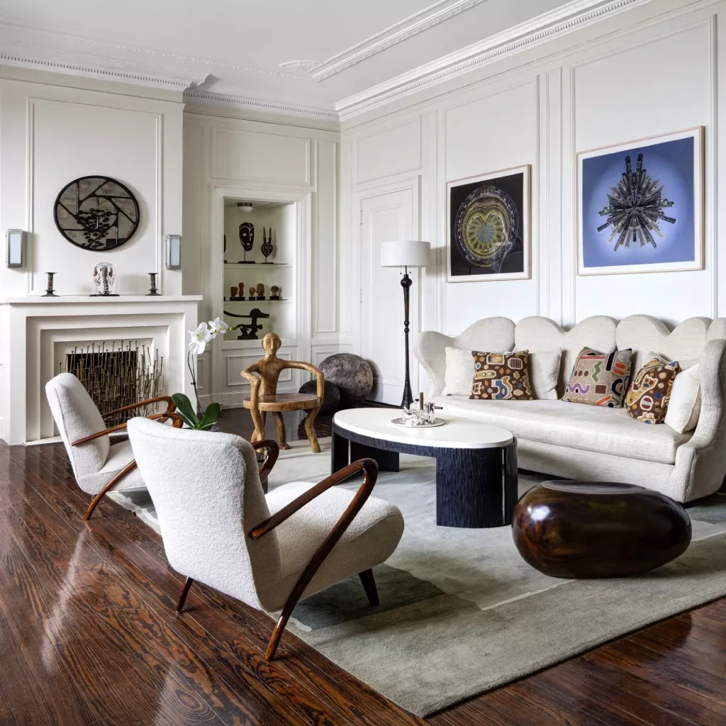 Irregular wooden shapes in a living room by Decorilla designer, Catherine W. | LR