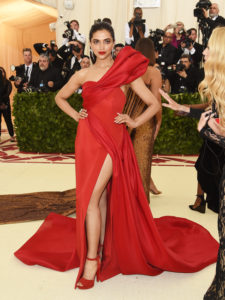 Deepika-Padukone-Met-Gala-2018-in-Prabal-Gurung-and-Tasaki