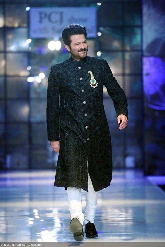 Manish malhotra shop mens dresses