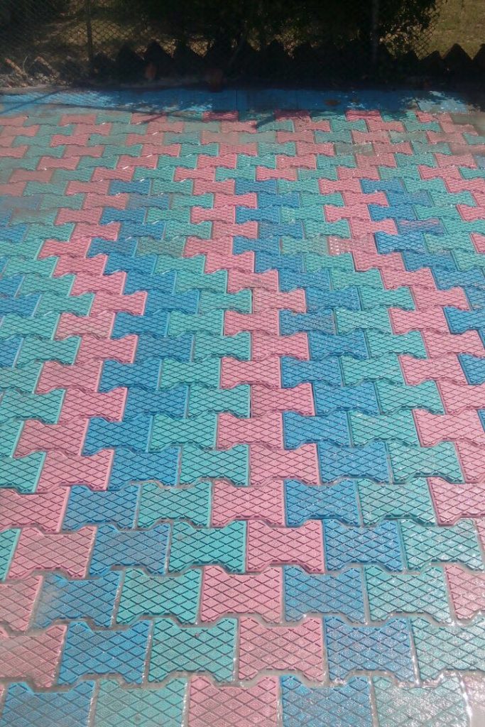 3 Recycled-plastic-paver-tiles