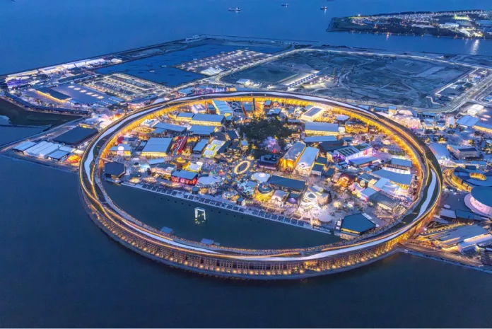 Panoramic night view of the Grand Ring | Archdaily